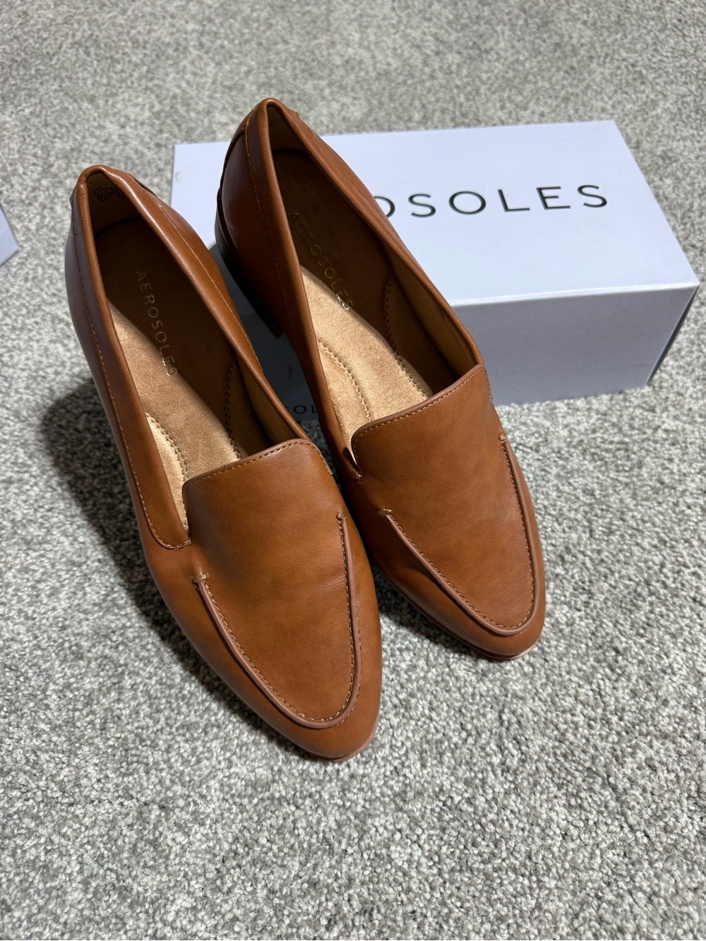 Women’s Aerosoles Flats -Size 8